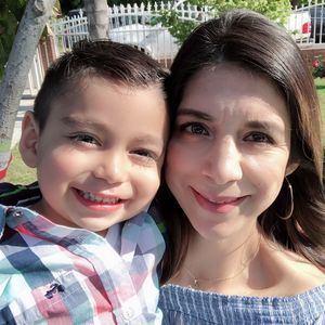 Meet your Posher, Heriberto y thelma